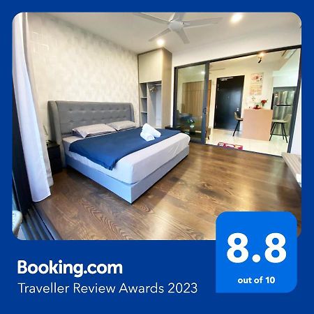 Almas Suites Puteri Harbour 누사자야 외부 사진