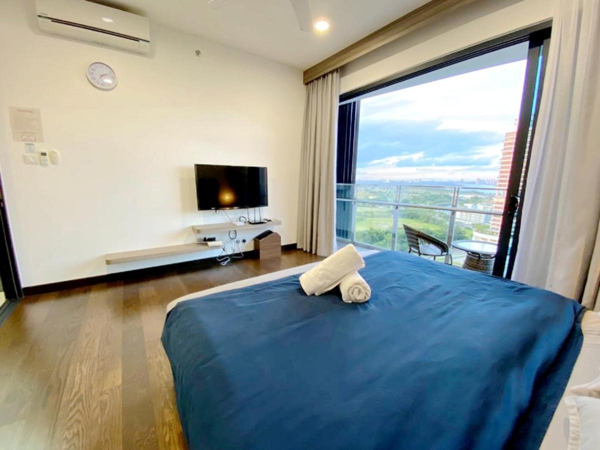 Almas Suites Puteri Harbour 누사자야 외부 사진