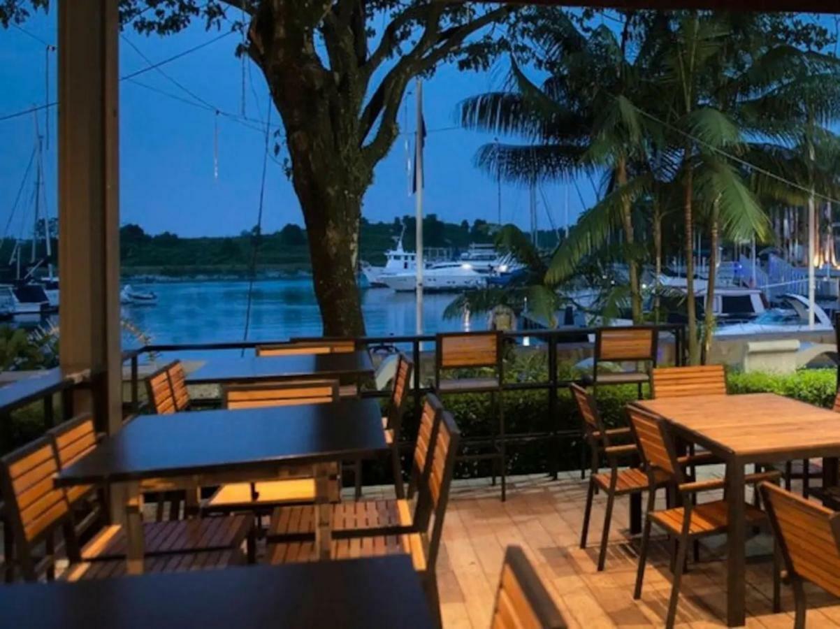 Almas Suites Puteri Harbour 누사자야 외부 사진