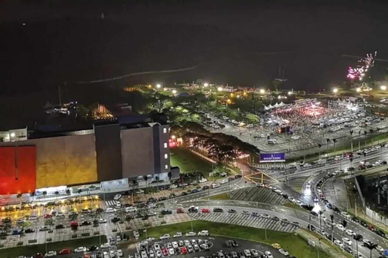 Almas Suites Puteri Harbour 누사자야 외부 사진